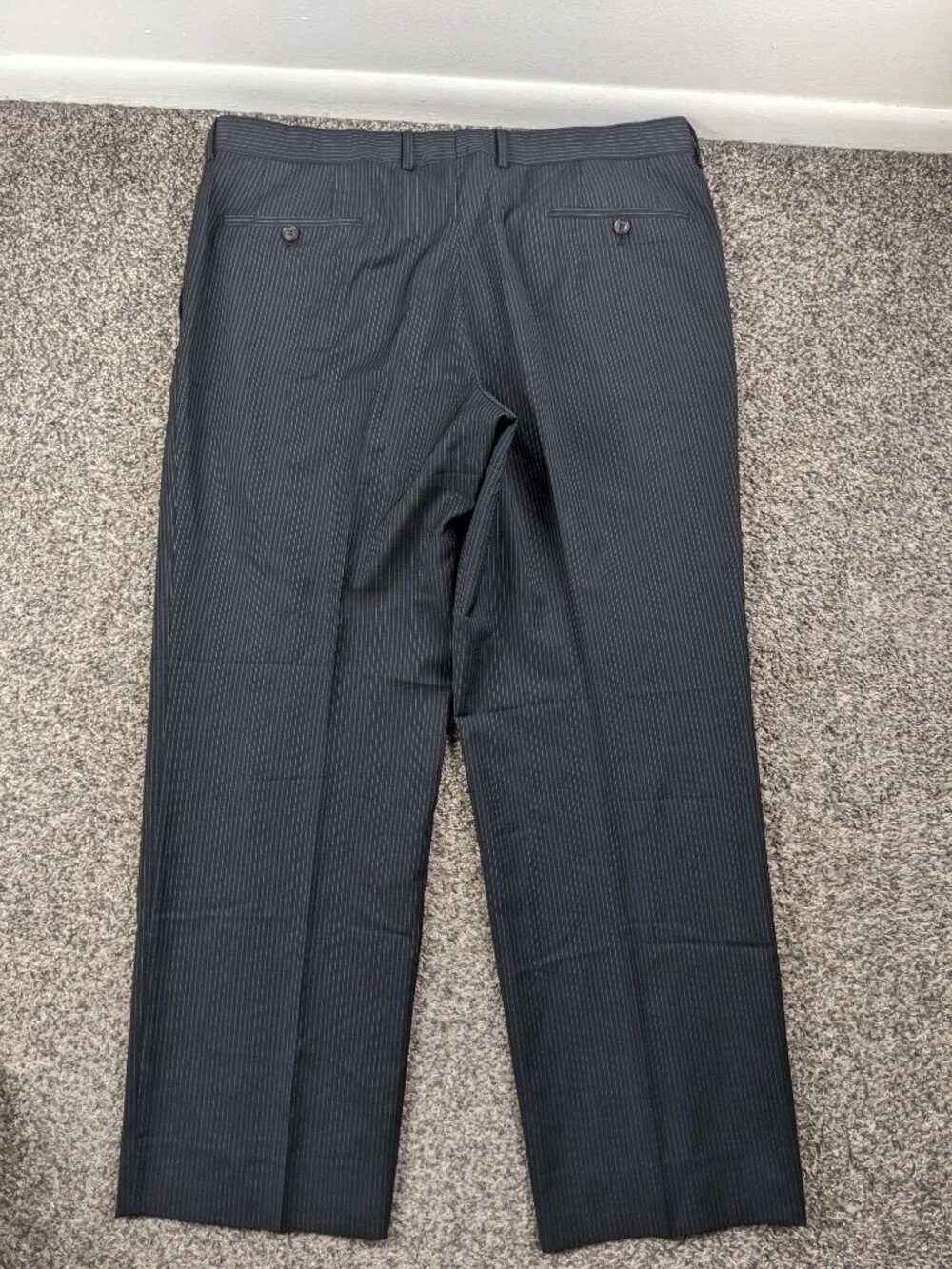 Hugo Boss 46R Wool Pinstripe 2 PC Suit Pasolini 1 Movie 1 Black Blue 40x30